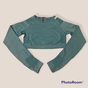 Gymshark Glow Long Sleeve Seamless Crop Top, size S
